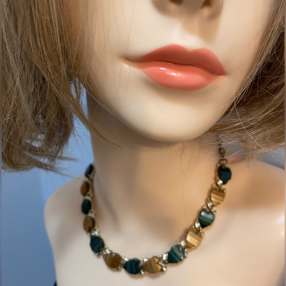 Vintage Look Necklace 15” with Hearts and Hook Closure - Picture 1 of 6